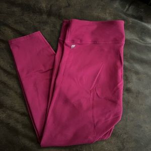 XXL Fabletics Leggings. Crop length.